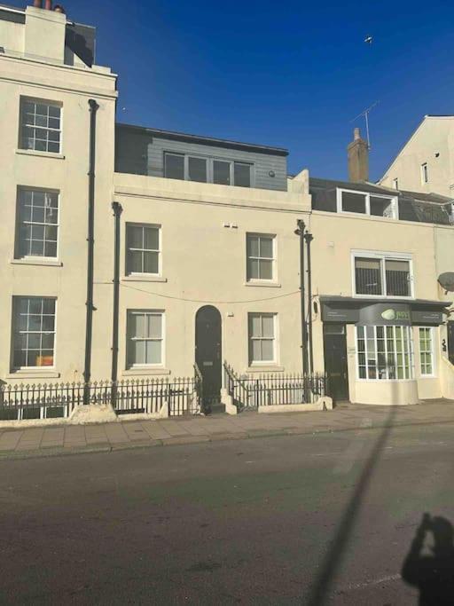 Holiday home House By The Sea, Worthing